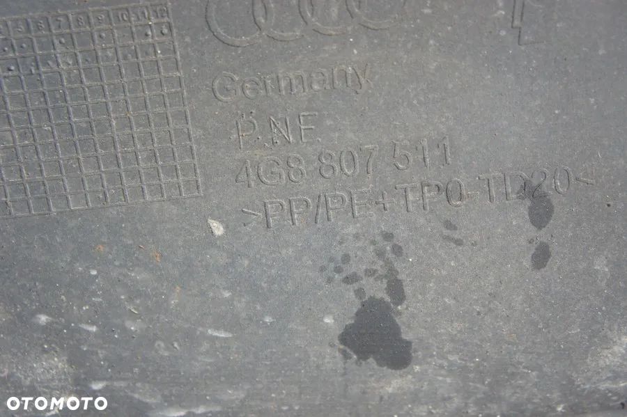 NR 182 Szyba lewy tył Audi Q3 2010 - 5