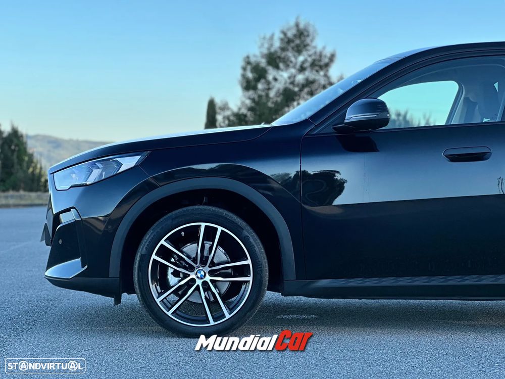 BMW iX2 eDrive20 - 9