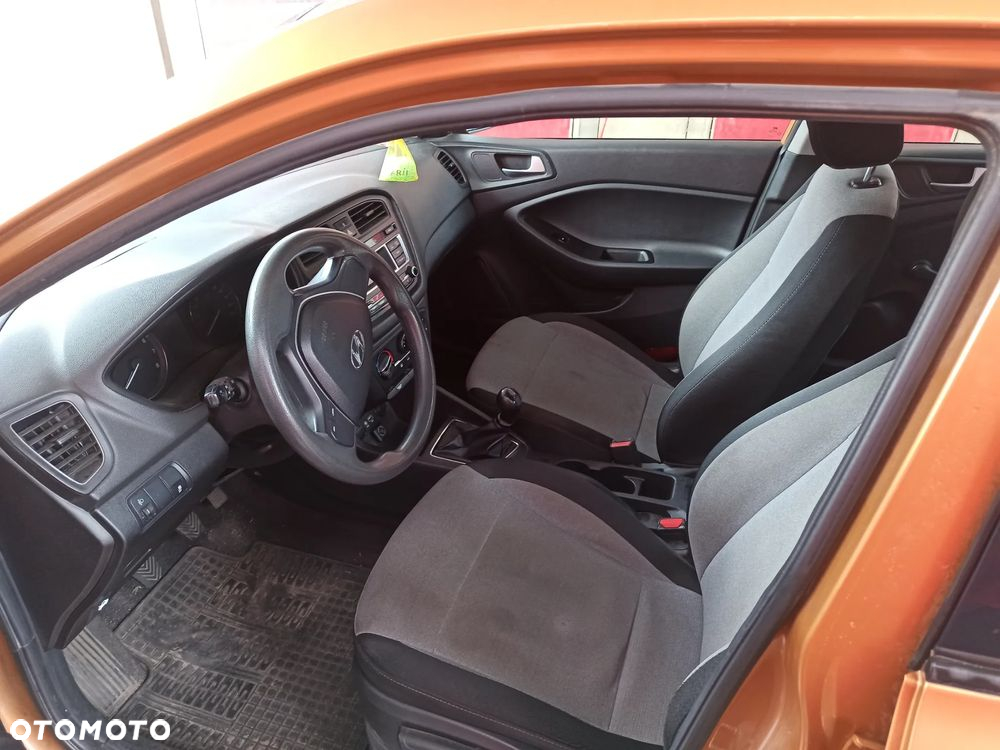 Hyundai i20 1.2 BlueDrive Elegant - 7