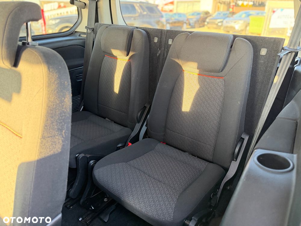 Ford Galaxy 2.0 TDCi Trend - 22