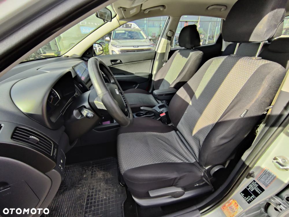 Hyundai i30 1.4 Premium - 12