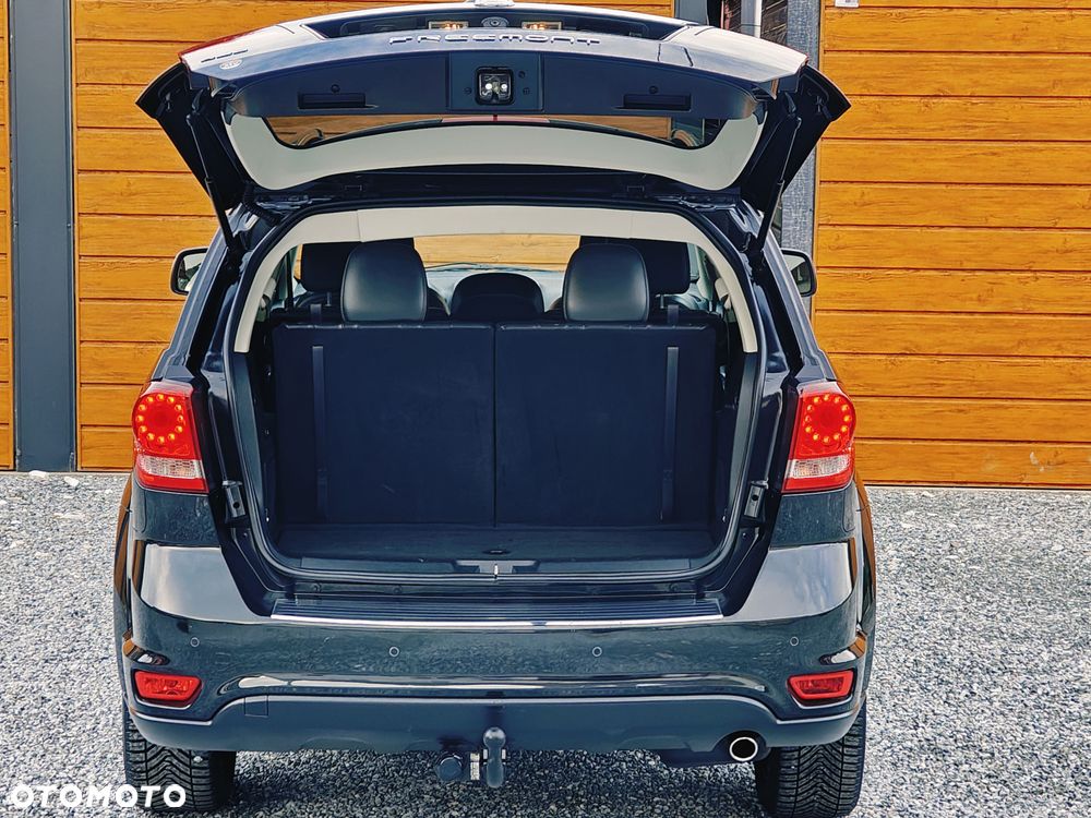 Fiat Freemont 2.0 Multijet 16V DPF Automatik Allrad Lounge - 12