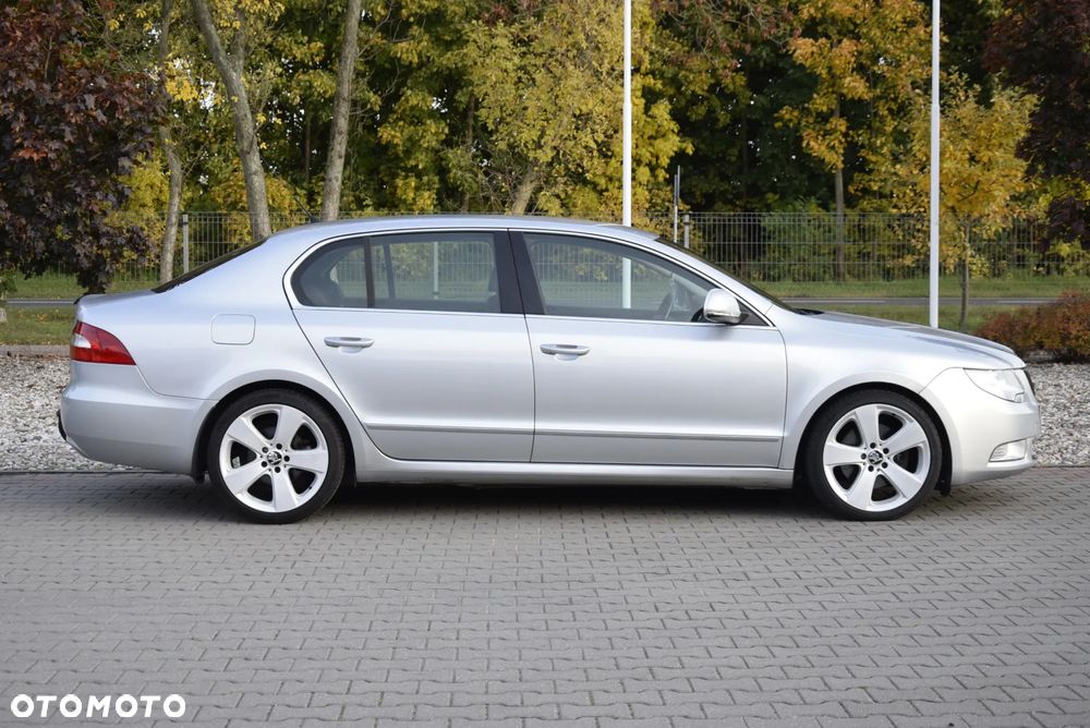 Skoda Superb 1.8 TSI Elegance - 16