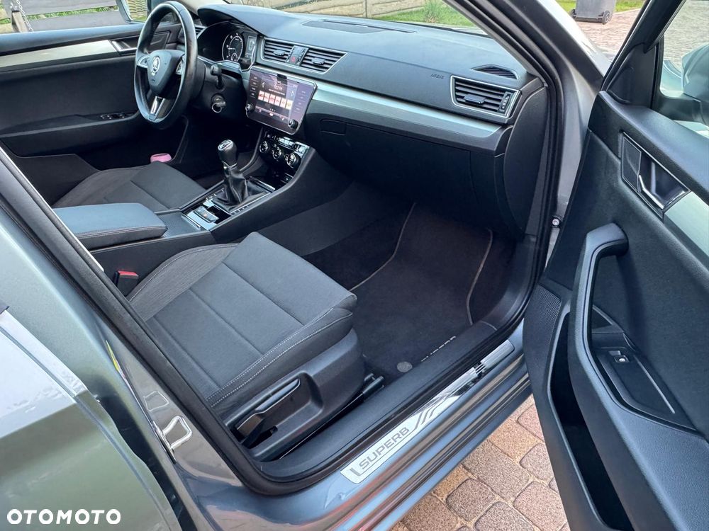 Skoda Superb - 12