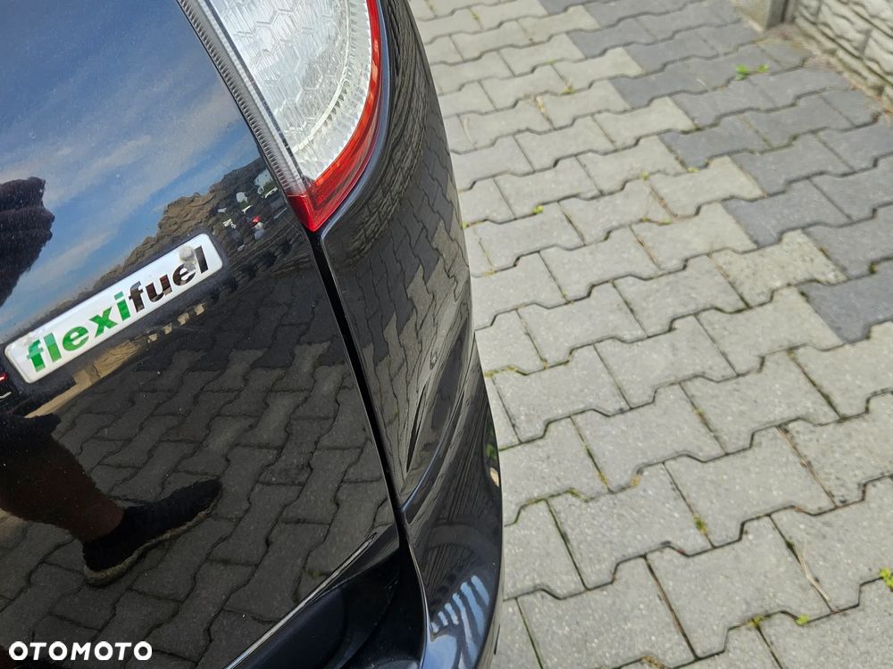 Ford Focus 1.8 FF Ambiente - 28