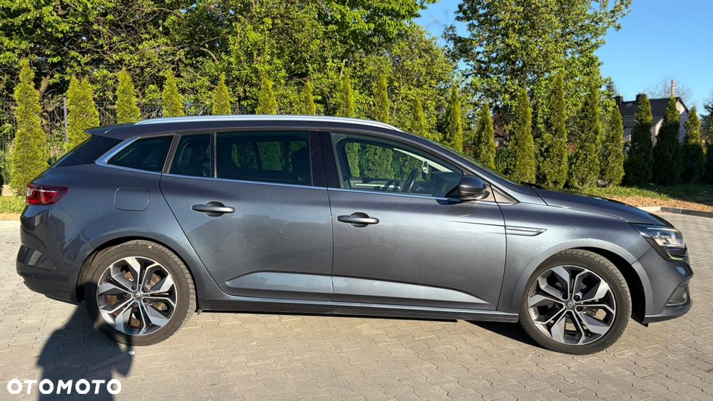 Renault Megane ENERGY TCe 130 EDC BOSE EDITION - 6