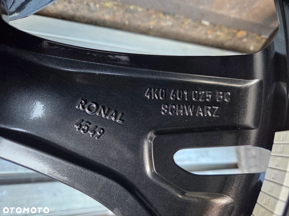 OE Audi RS6 RS7 C8 4K Koła felgi 22" z oponami Pirelli 285/30 R22 kute jak nowe - 20