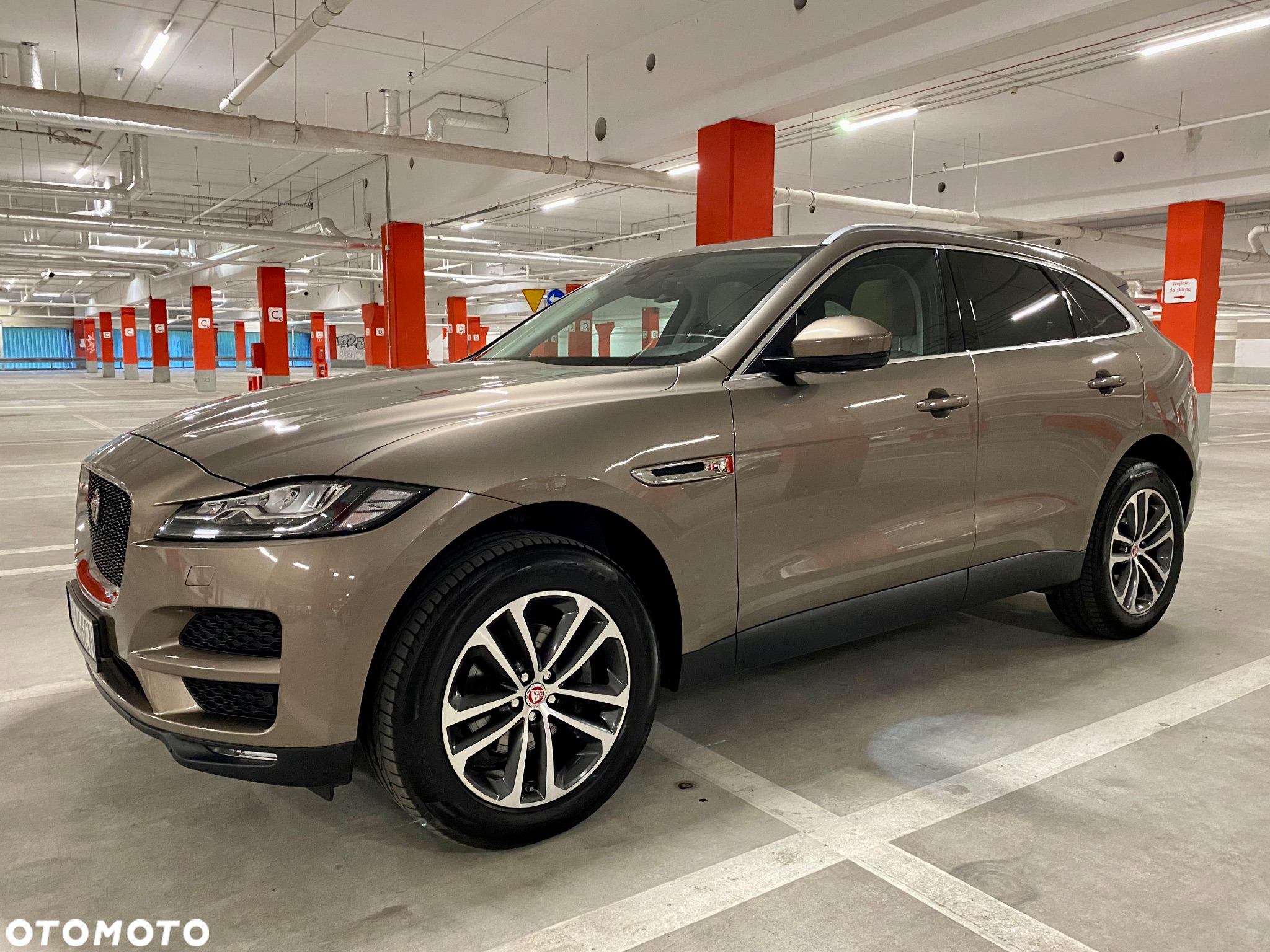 Jaguar F-Pace 2.0 i4D AWD Portfolio - 4