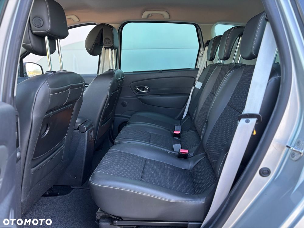 Renault Scenic Energy dCi 130 Start & Stop Bose Edition - 28