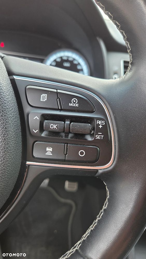 Kia Niro - 28