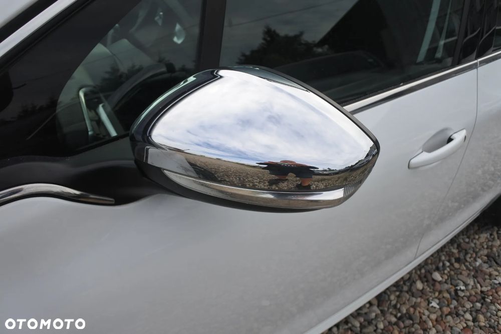 Peugeot 208 PureTech 110 Stop & Start EAT6 Allure - 28