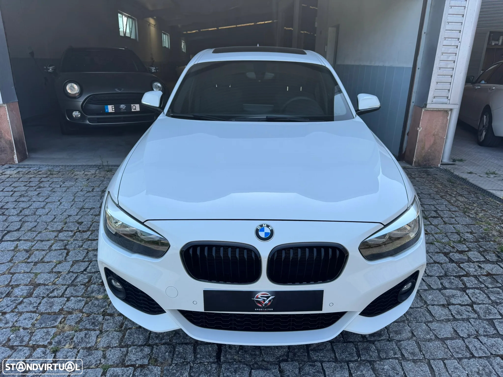BMW 118 d Pack Desportivo M - 5