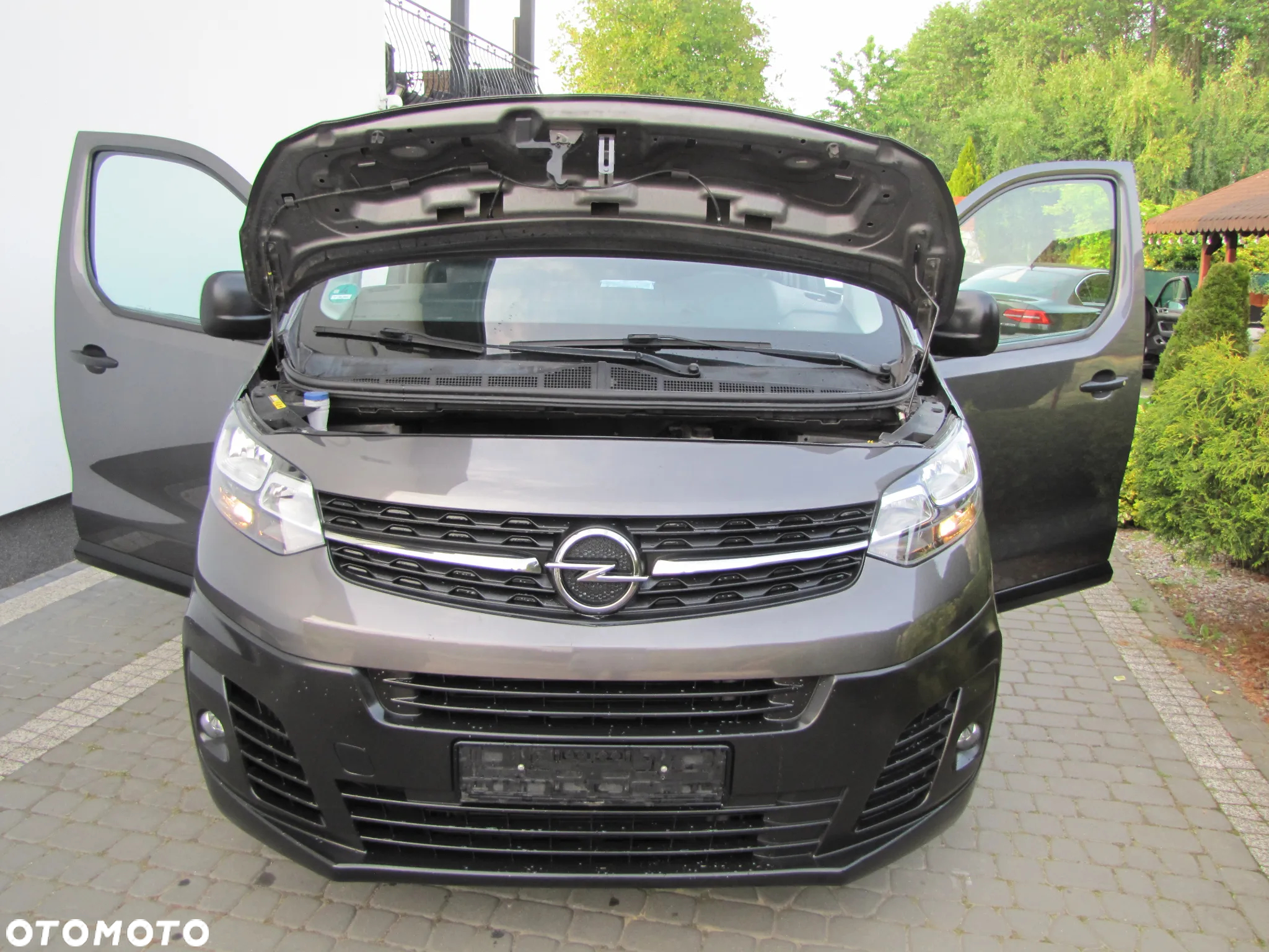 Opel Vivaro - 34