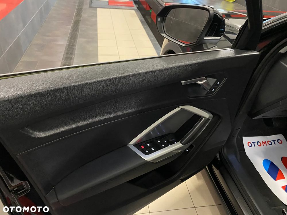 Audi Q3 35 TDI Advanced S tronic - 12