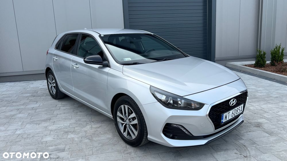 Hyundai i30 1.4 T-GDI Comfort DCT - 1