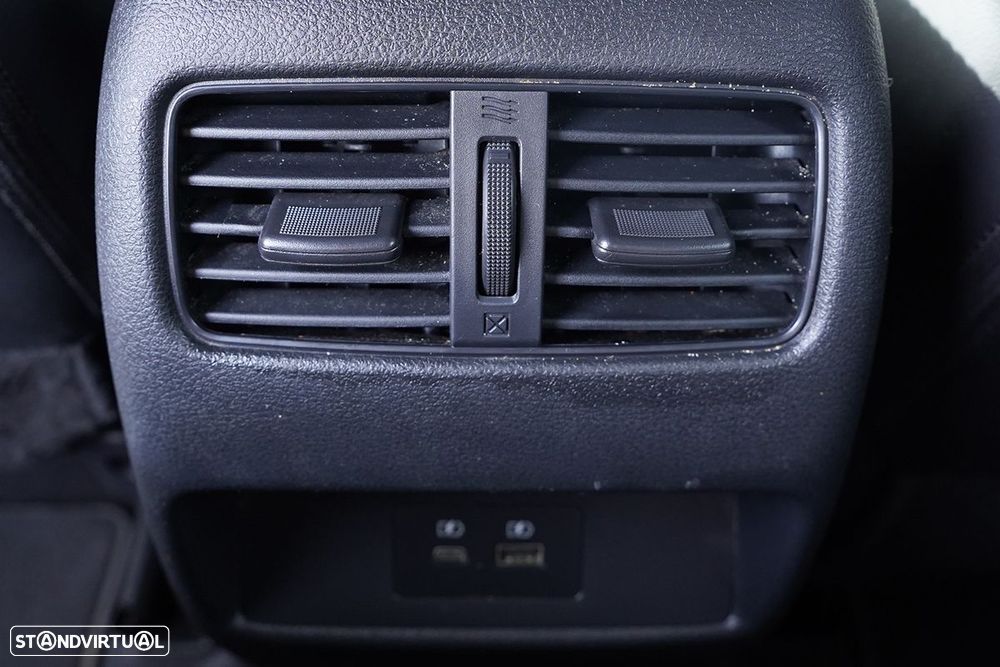 Nissan Qashqai 1.3 DIG-T Tekna - 19