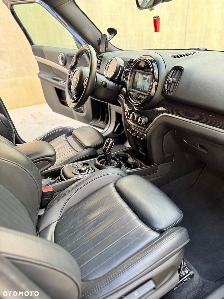MINI Countryman Cooper SD ALL4 - 17