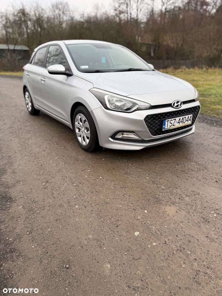 Hyundai i20 1.2 BlueDrive Elegant - 10