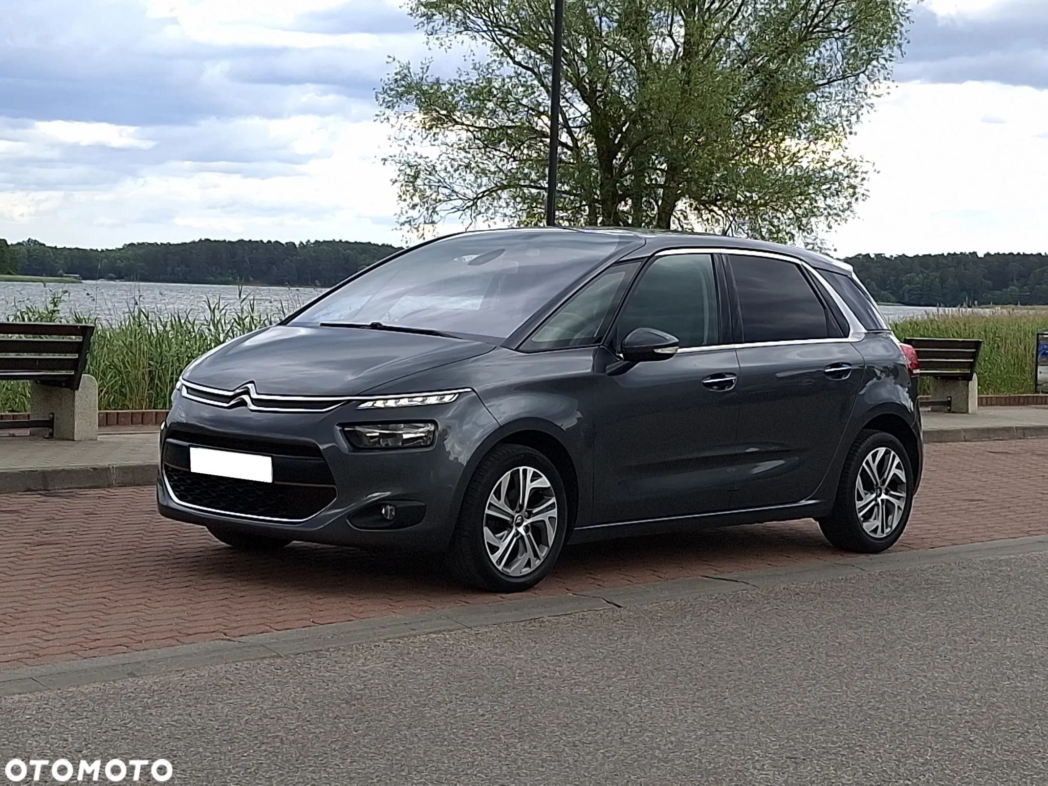 Citroën C4 Picasso 1.6 e-HDi Exclusive - 1