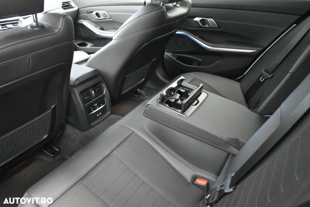 BMW Seria 3 320e AT PHEV - 31
