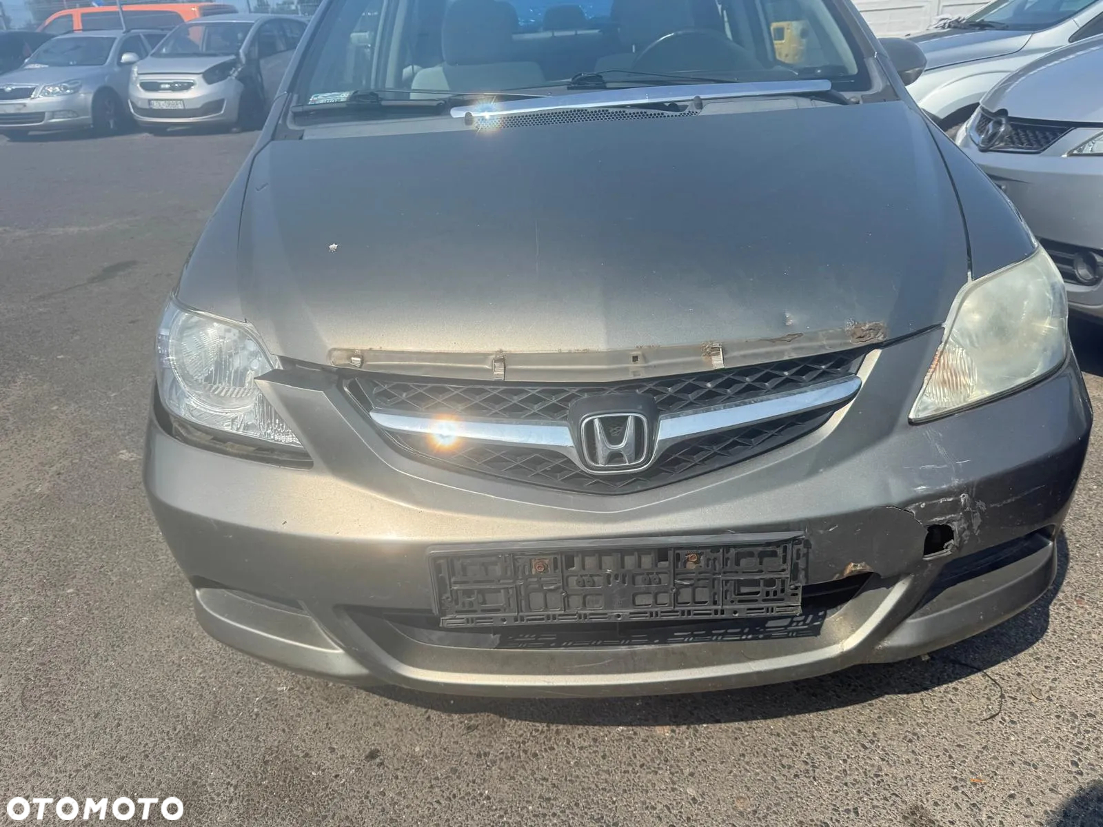 Honda Civic 2007 poj. 1.4 benzyna 83 KM Samochód cały na części - 9