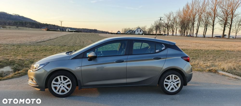 Opel Astra - 2