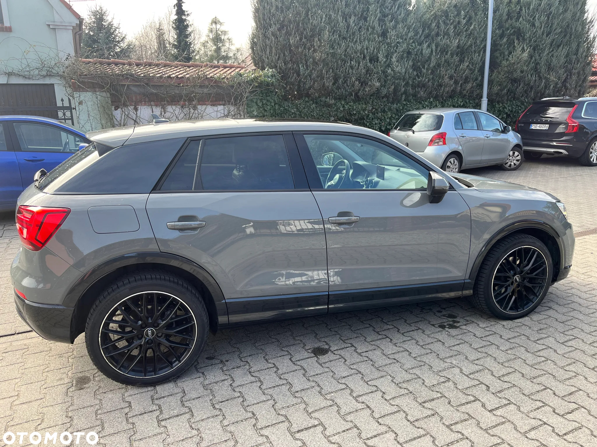 Audi Q2 35 TDI quattro S tronic design - 5