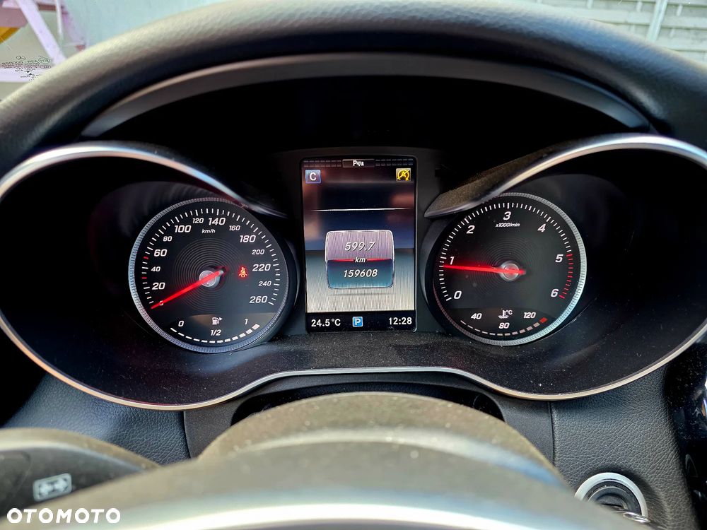 Mercedes-Benz Klasa C 200 (BlueTEC) d - 9