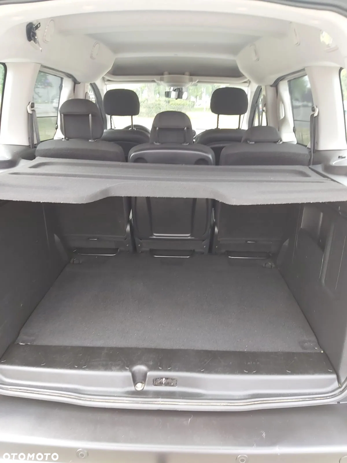 Peugeot Partner Tepee BlueHDi 100 Stop&Start Allure - 11