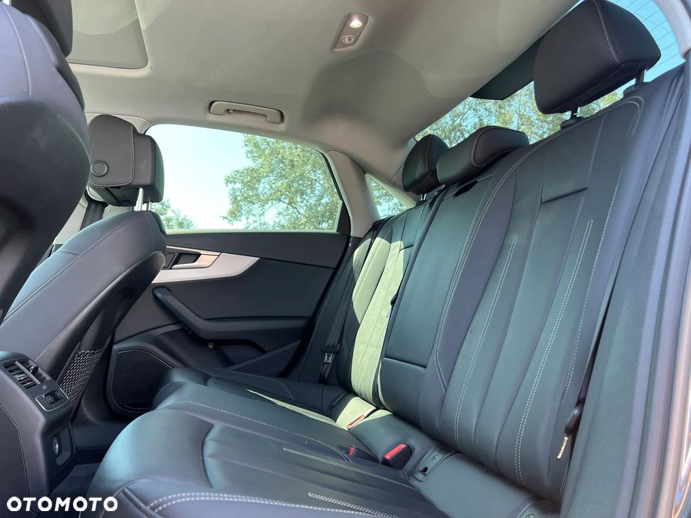 Audi A4 Limousine - 26