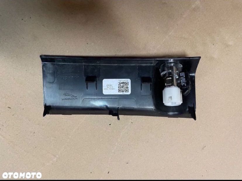 RG29771010 Gniazdo zapalniczki Jaguar range rover - 2