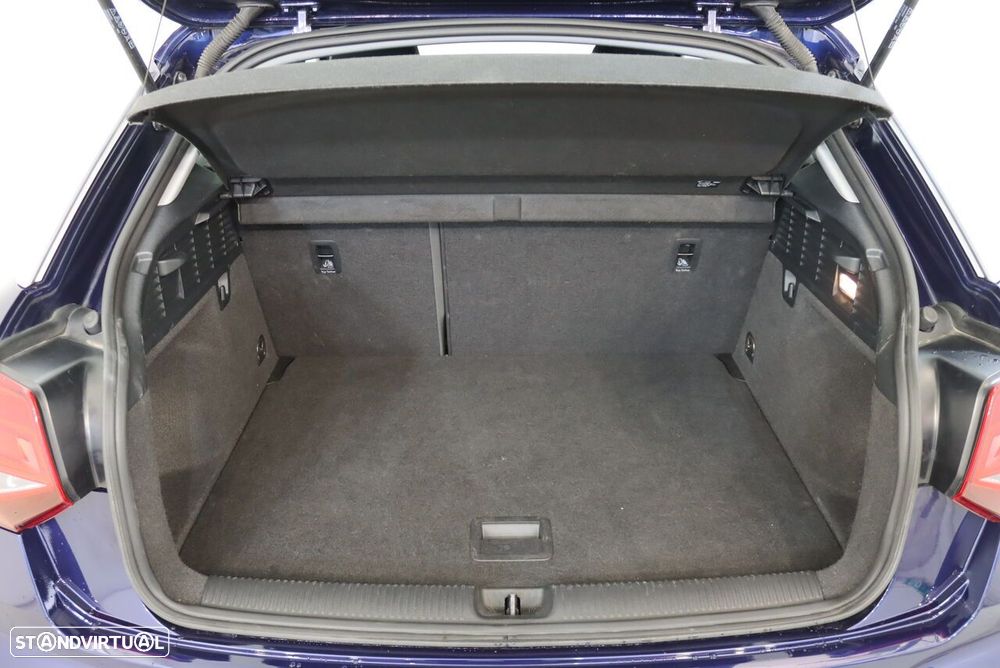 Audi Q2 30 TFSI - 32