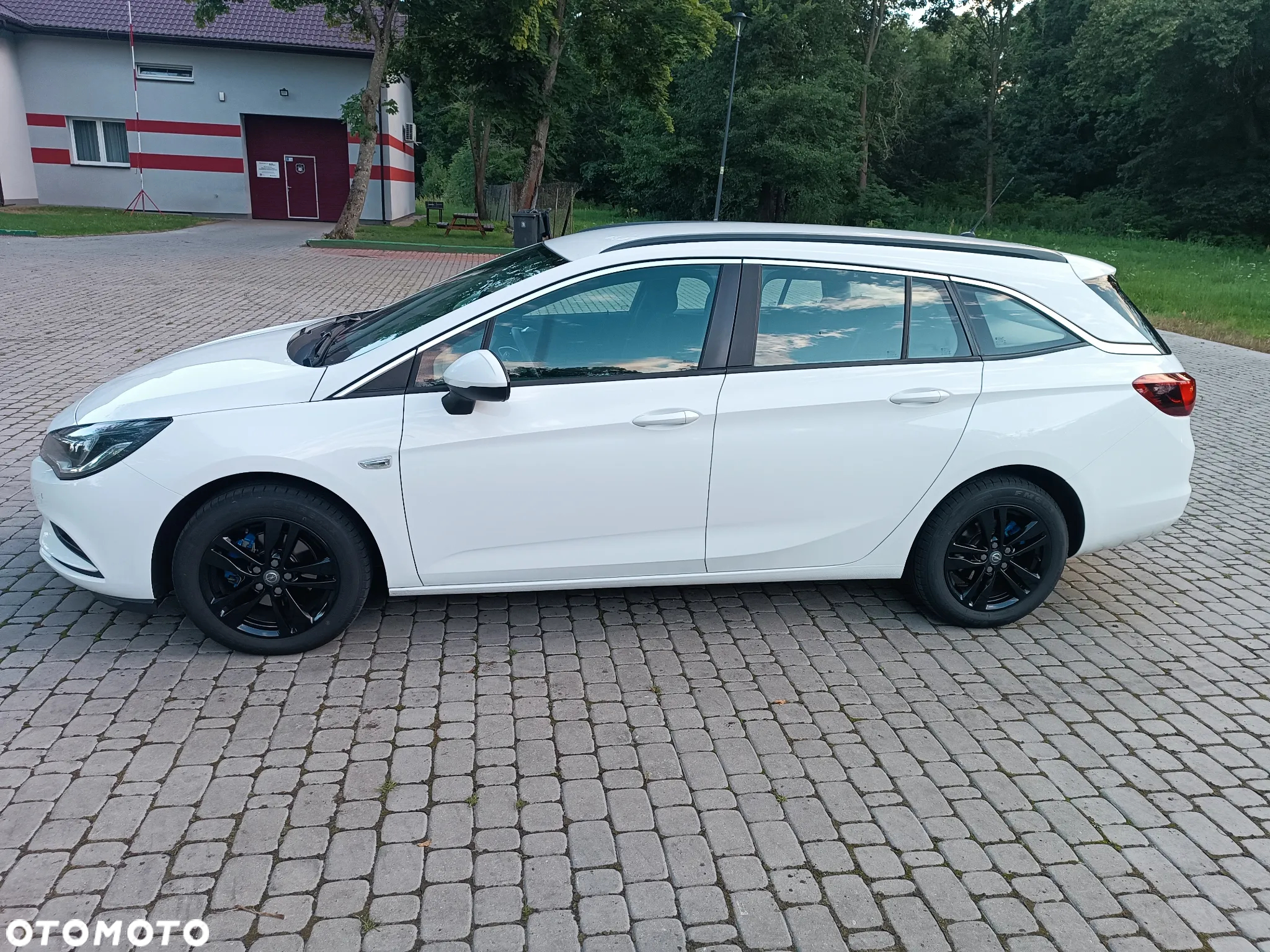 Opel Astra 1.4 Turbo Sports Tourer Dynamic - 35