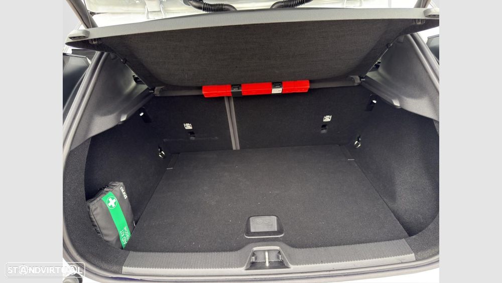 Volvo EX30 51 kWh Single Motor Plus - 15