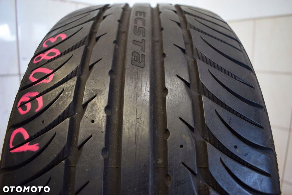 ZR19 235/35 91Y Kumho Ecsta SPT - 1
