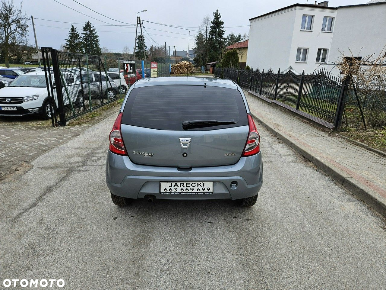 Dacia Sandero - 5