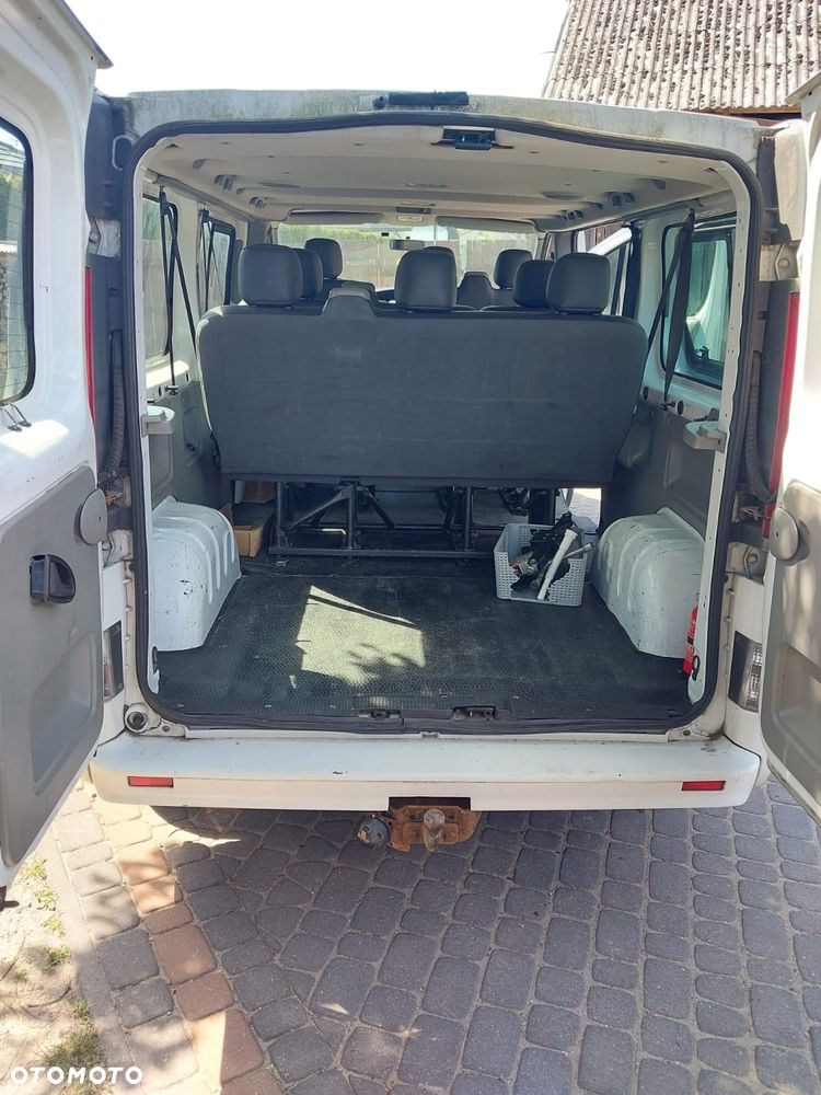 Renault Trafic - 6