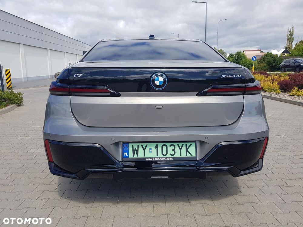 BMW i7 105.7kWh xDrive60 M Sport - 14