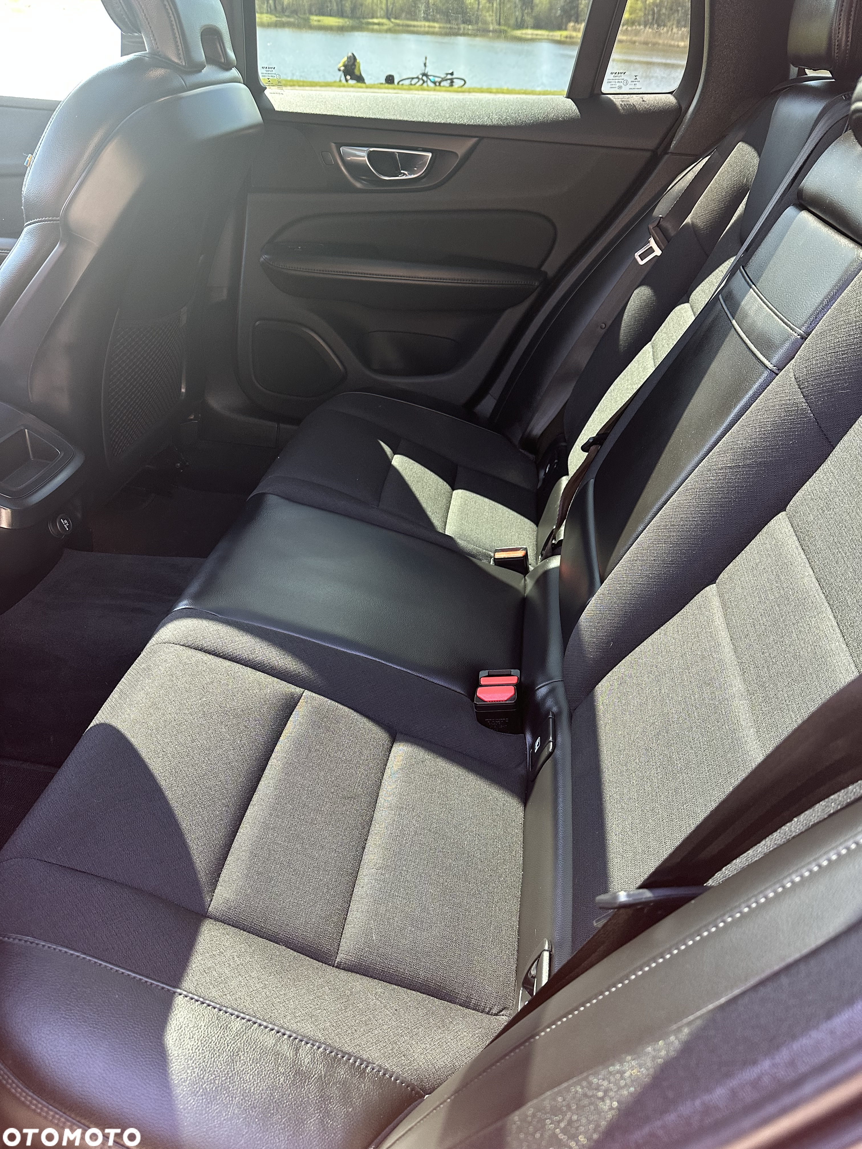 Volvo V60 D4 Momentum - 7