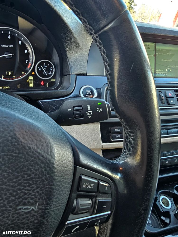 BMW Seria 5 520i Touring Aut. - 20