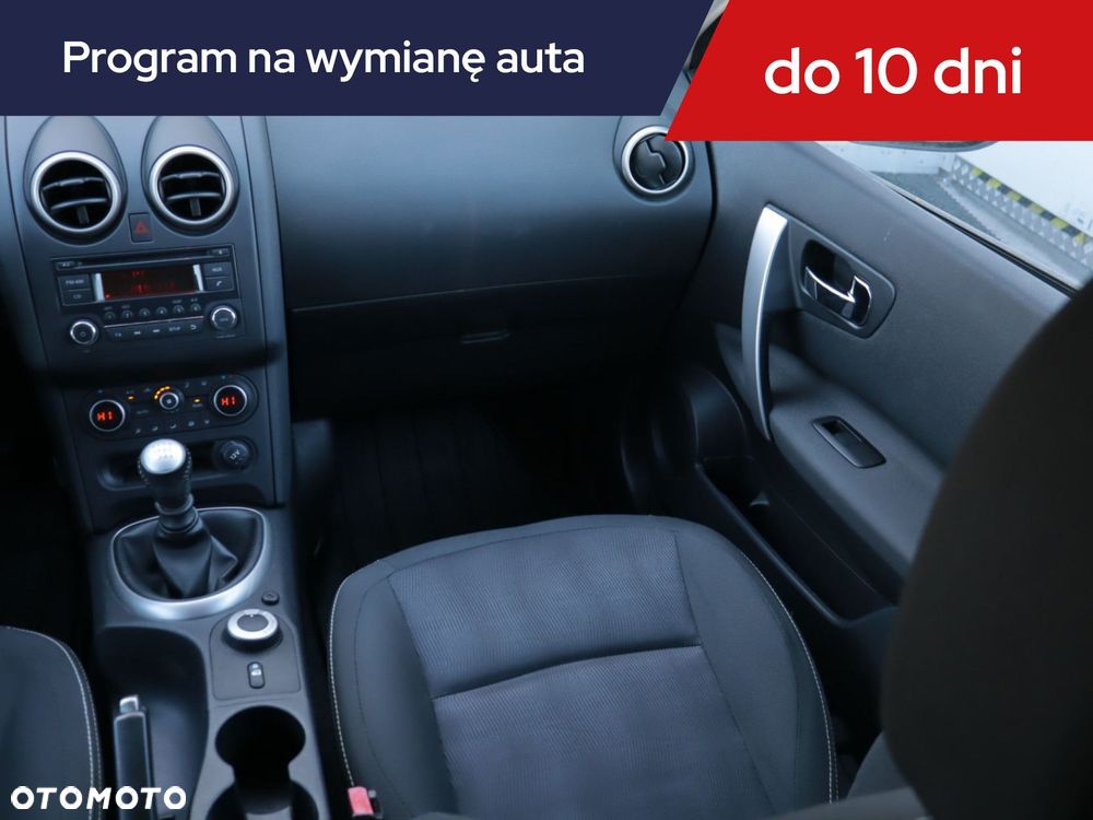 Nissan Qashqai+2 - 10