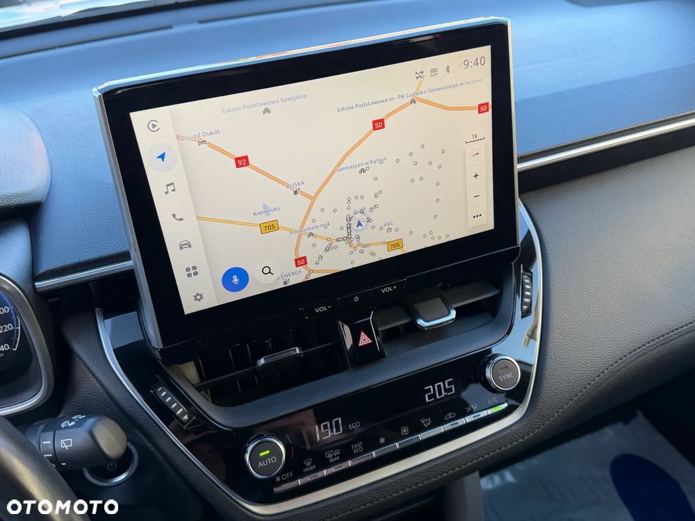 Toyota Corolla Cross 2.0 Hybrid Comfort - 15