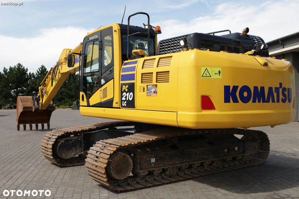 Komatsu PC210LC-11 - 36