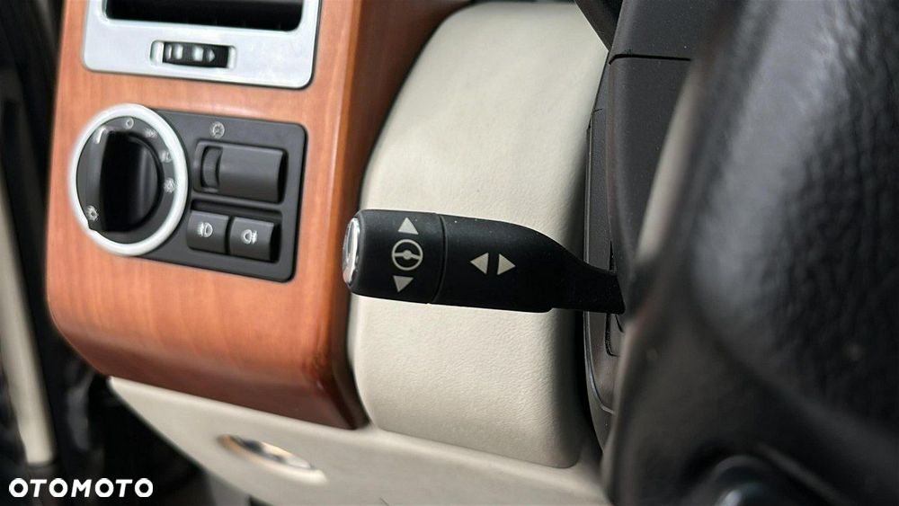 Land Rover Range Rover - 26