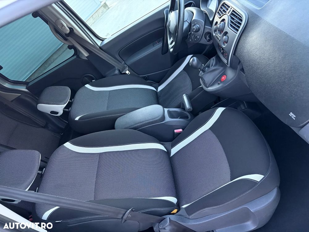 Renault Kangoo dCi 110 FAP Start & Stop Grand - 8