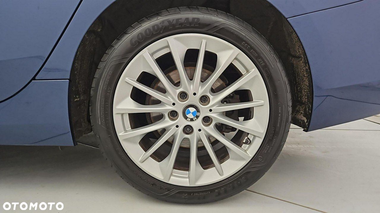 BMW Seria 2 - 25