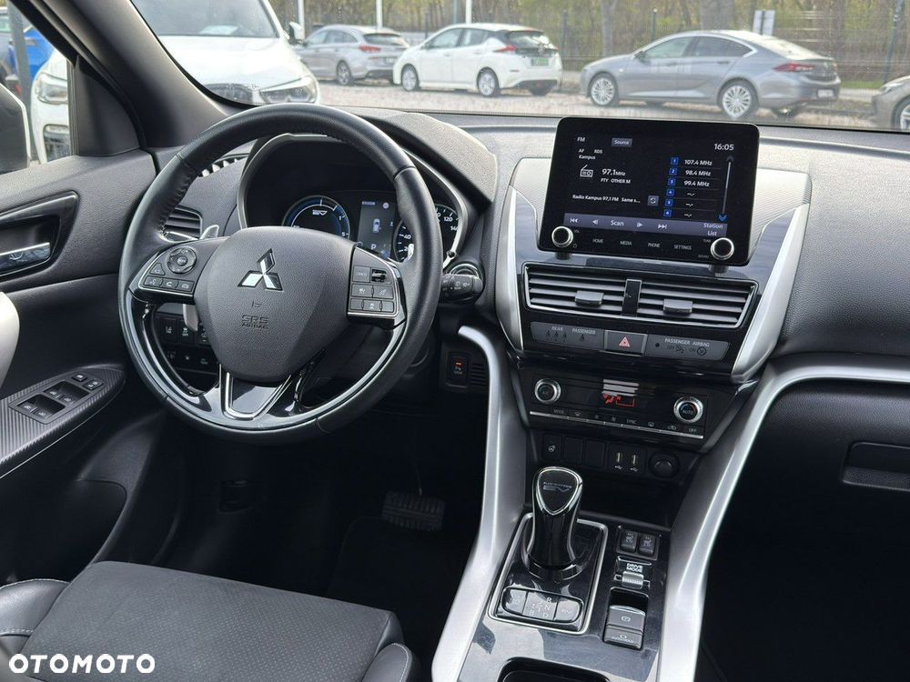 Mitsubishi Eclipse Cross - 26