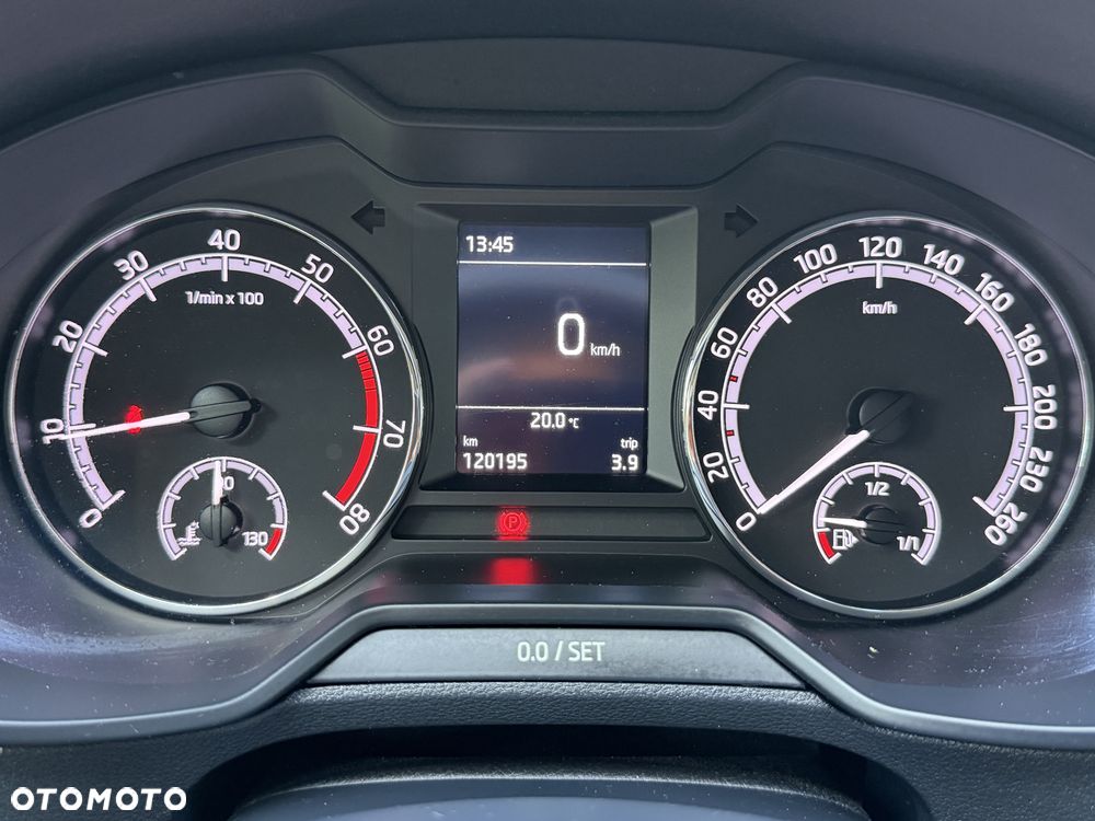 Skoda Octavia 1.5 TSI ACT Ambition - 27