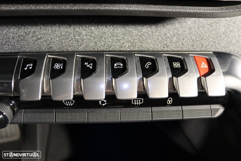 Peugeot 5008 1.5 BlueHDi Allure Pack EAT8 - 23