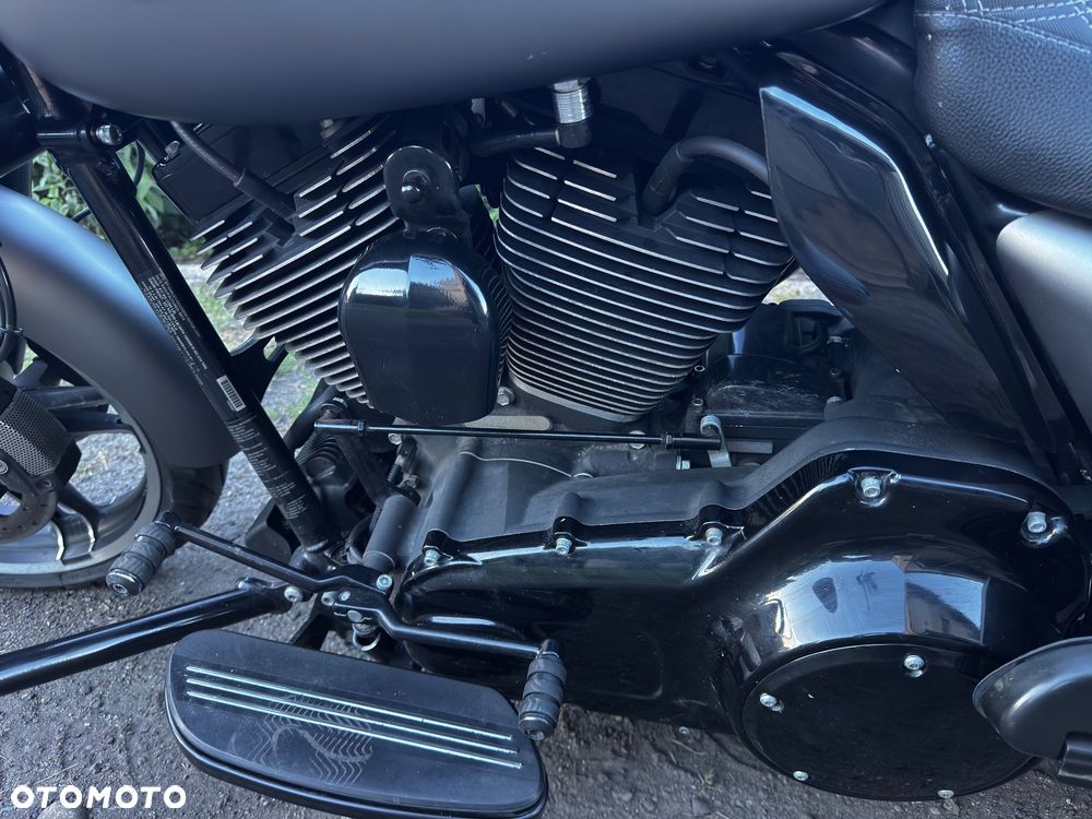 Harley-Davidson FLHXS Special - 15
